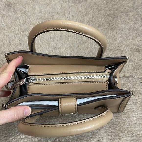 Michael Kors Small Faux Leather Satchel Bag Tan New - Picture 4 of 5